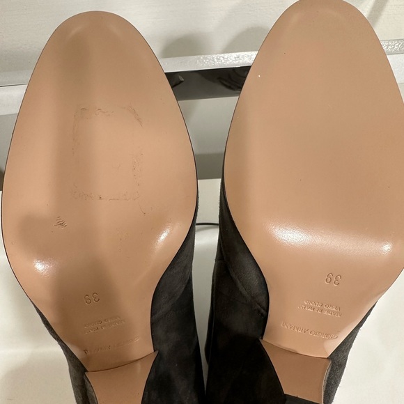 Runway Giorgio Armani Gray Suede boots - Picture 6 of 6